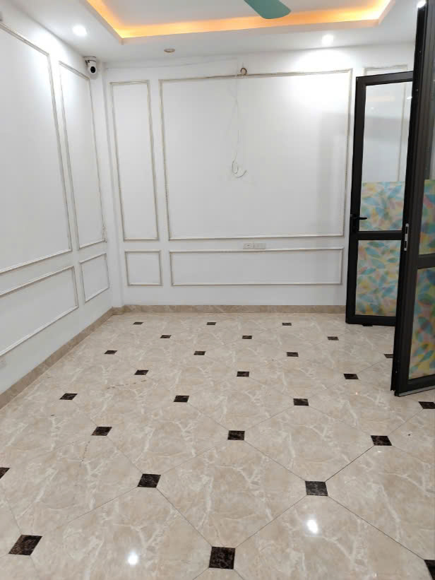 Cho thuê nhà riêng ngõ 521 Trương Định 5 tầng x 35m2, 3 ngủ, 4 vệ sinh, 11 Triệu ở gđ, nhóm - Ảnh 4